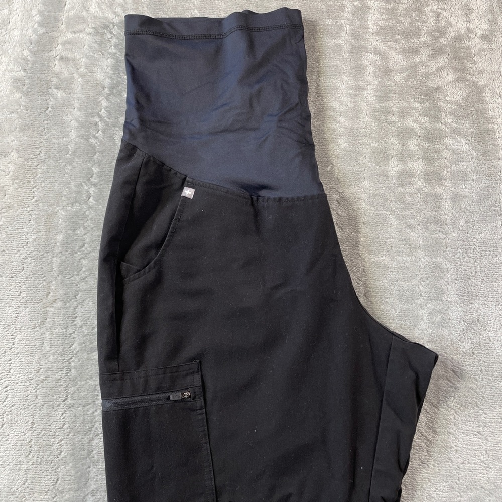 Figs Black Cropped Jogger Pants - Picture 6 of 8